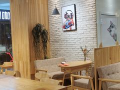 -藏猫猫咖啡主题馆(中央大道店)