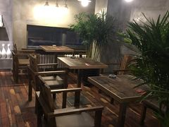 -HIGH FIVE哈福手工汉堡(桂林路店)