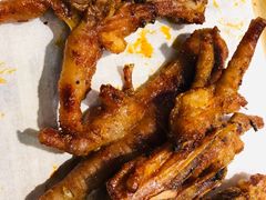 生烤鸡爪子-小两口锦州烧烤·脆皮油边(依云北郡店)