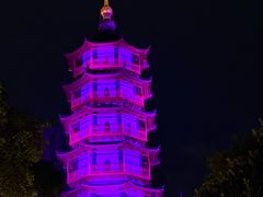 -绳金塔