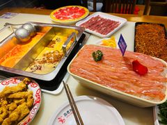 美牛蛙鸳鸯锅含美牛蛙-重庆高老九火锅(虹桥天地店)