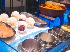 -圣丰索菲特·2 On 988 Café 自助餐厅