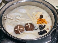 -煲大王猪肚鸡·椰子鸡火锅(红谷滩万达店)