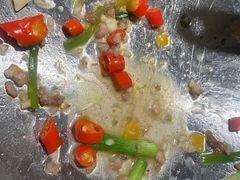 -聚鑫朋酸菜肥肠(文艺路口店)