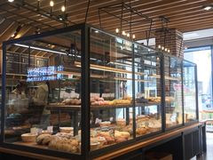 -焙丽拾光(麦凯乐直营店)