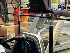 -超鹿运动(五四北泰禾广场店)