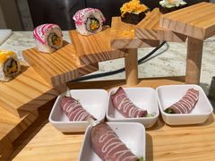 -昆明华邑酒店-鲜艳全日餐厅