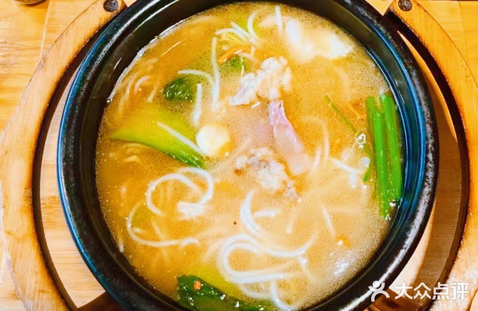 勺子米线·云南传统小吃市集(四方街店)图片