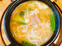 -勺子米线·云南传统小吃市集(四方街店)