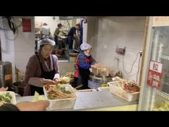 -拈签一笑黄牛肉辣卤串串