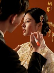 -樱花婚纱摄影