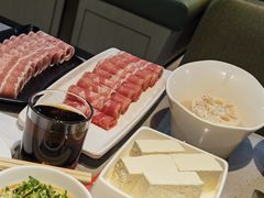 -海底捞火锅(杭州滨江九宜城店)