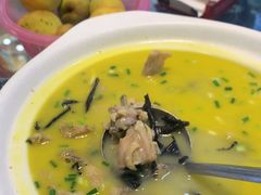 岩耳炖土鸡-龚师傅土菜馆.地道农家菜(魅力湘西店)