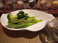 芦笋-恰餐厅及酒吧CHAR Bar & Grill(北京三里屯洲际店)