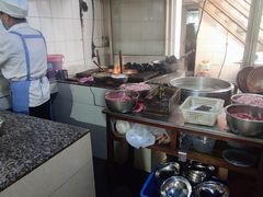 -正宗杨记普洱酸醋米线(总店)