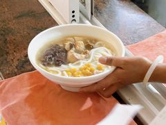 -文山荷鲜居(翠湖店)