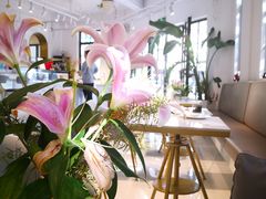 -Fridi Patisserie Cafe