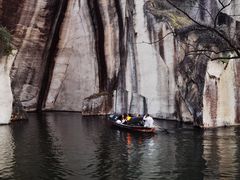 -绍兴东湖风景区
