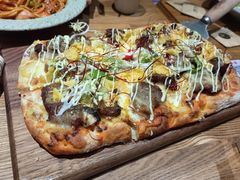 -Dragon Pizza•圆脸龙披萨·牛排餐厅