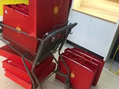 -周黑鸭(武汉汉阳区江城大道永旺店)