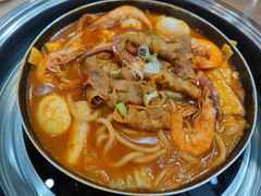 -三清洞摩西韩式年糕火锅(威高广场店)
