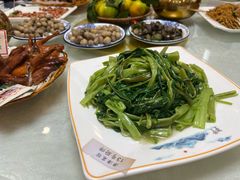 -津津菜馆(绝没分店)