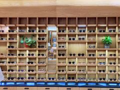 -宝丽眼镜(湖墅店)