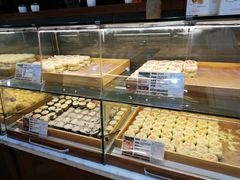 面包甜点陈列柜-清真全盛斋传统糕点(西羊市店)