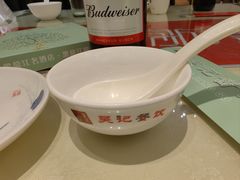 -吴记酱骨炖菜馆(西大直街店)
