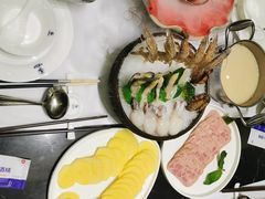 -红鼎豆捞·非遗鲍皇汤火锅(宝丰路店)