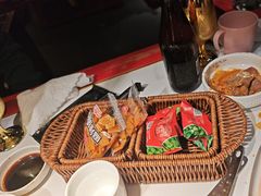 -小龙翻大江文化火锅(宽窄店)