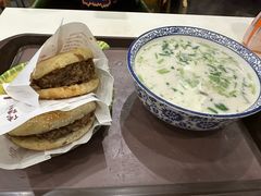-穆得·老周家牛肉烧饼(普利街店)