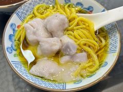 槐花糖水加芋头-梧州双钱龟苓膏(老街店)