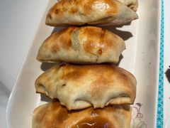 烤包子（羊肉）-塔城饭店(新沪路店)