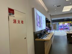 -华为智能生活馆(上海金桥国际商业广场)