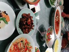 -雀蓝川菜(奥体广场店)