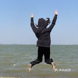 比较有意思风很大 头发简直吹的无发型可言一定记得涂防晒