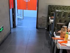 -鸣记脆皮烤鱼(岐山路店)