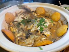 特色砂锅烧鱼-吕氏疙瘩汤·私家菜馆(慈云寺店)