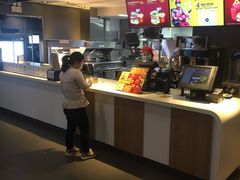 -麦当劳(中山大道中店)