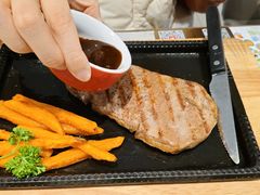 -必胜客(漕宝路店)