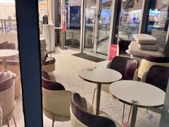 -哈根达斯(上海金山店)