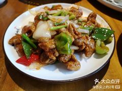 焦熘肥肠-华盛园卷子王农家菜水库鱼