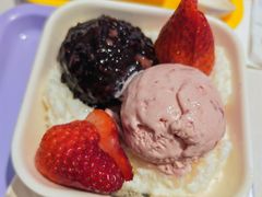 雪山草莓-满记甜品(静安大悦城店)