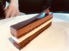 -BLACKSWAN黑天鹅(环球店)