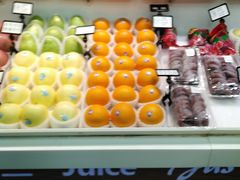 -每日新鲜水果吧(芮欧百货店)