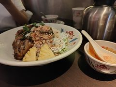 -大头虾越式风味餐厅(光明广场店)