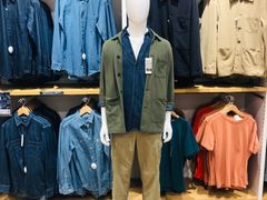-优衣库(海口秀英万达广场店)