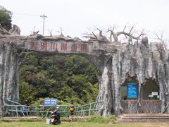 -麻城大别山桐枧冲瀑布群风景区