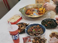 -鑫郭氏·南昌20年大排档·小龙虾羊蝎子(潮阳里店)